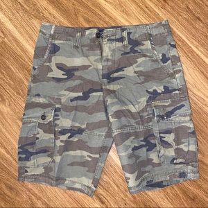 NWOT: American Eagle Camo Cargo Shorts